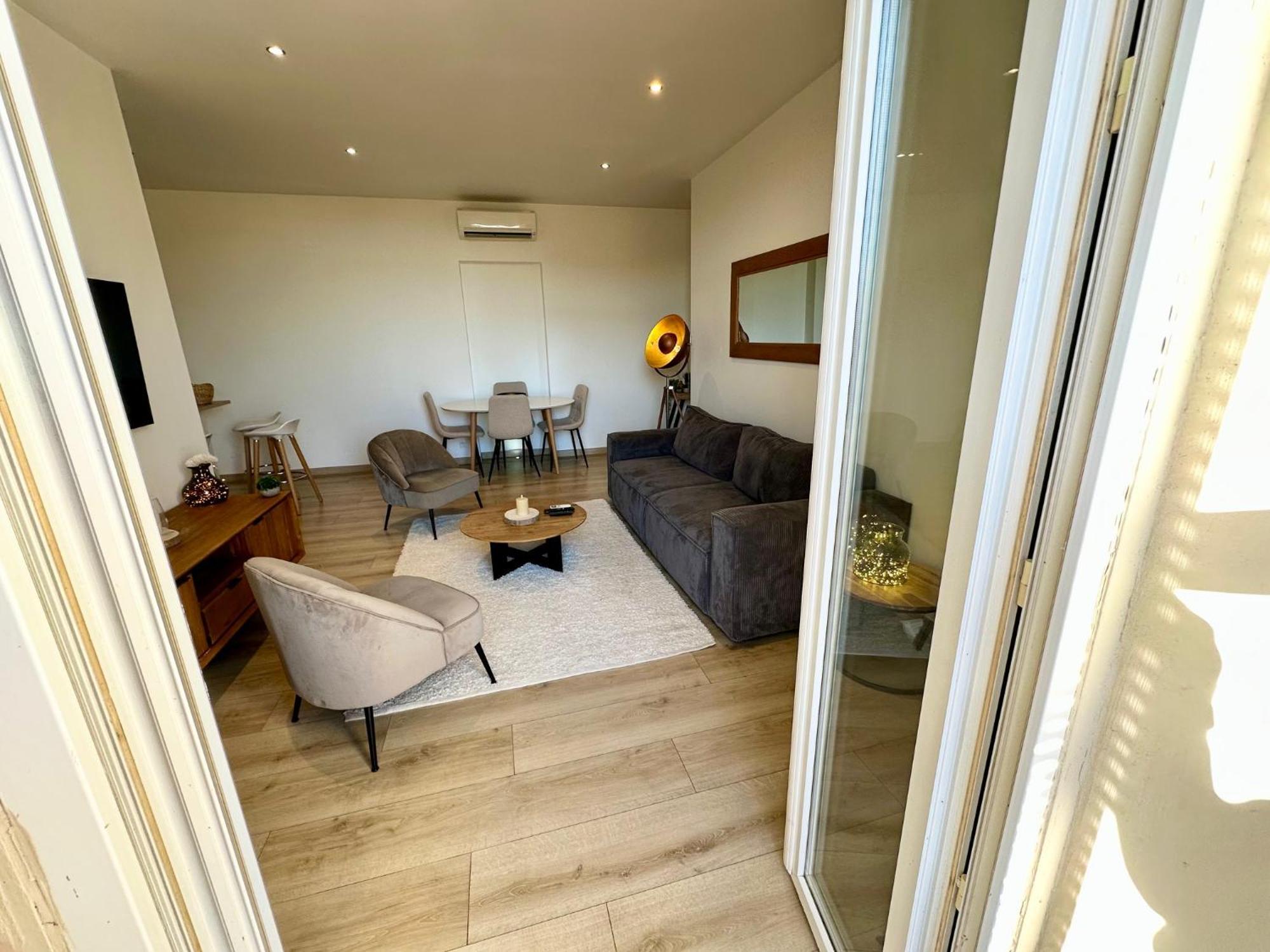 אנטיב Gorgeous 2 Bedrooms Brand New 3 Avenue Paul Arene מראה חיצוני תמונה